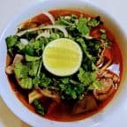 Best Spicy Rare Steak Noodle Soup- Bun bo hue thit tai khong in San Francisco, CA
